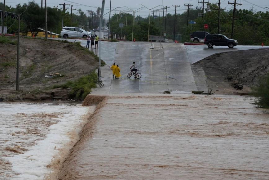 Flooding caused by Hurricane Norma in Mexico