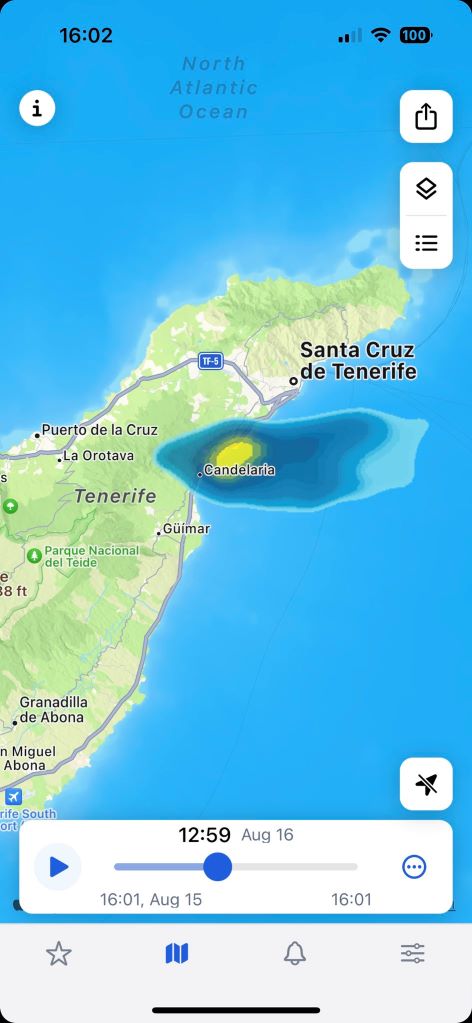 Wildfire on Tenerife detected by RainViewer weather radar