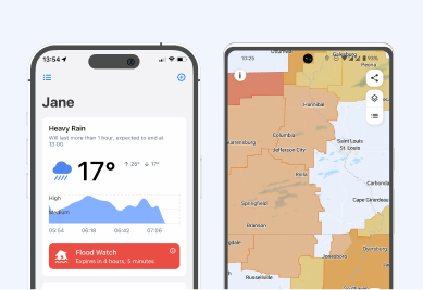 Gambar ponsel dengan aplikasi RainViewer terbuka yang menunjukkan prakiraan cuaca per jam